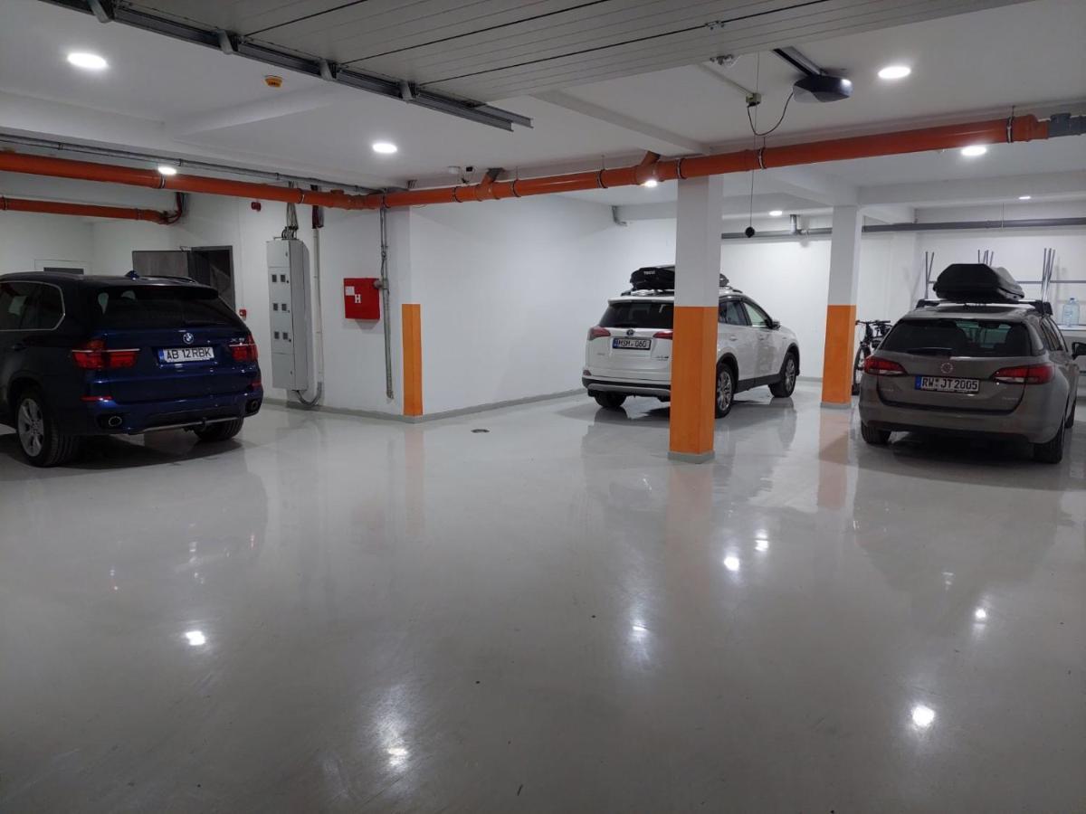 Villa Eleni Apartments Скопье Экстерьер фото