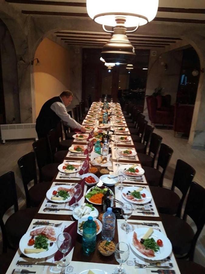 Villa Eleni Apartments Скопье Экстерьер фото